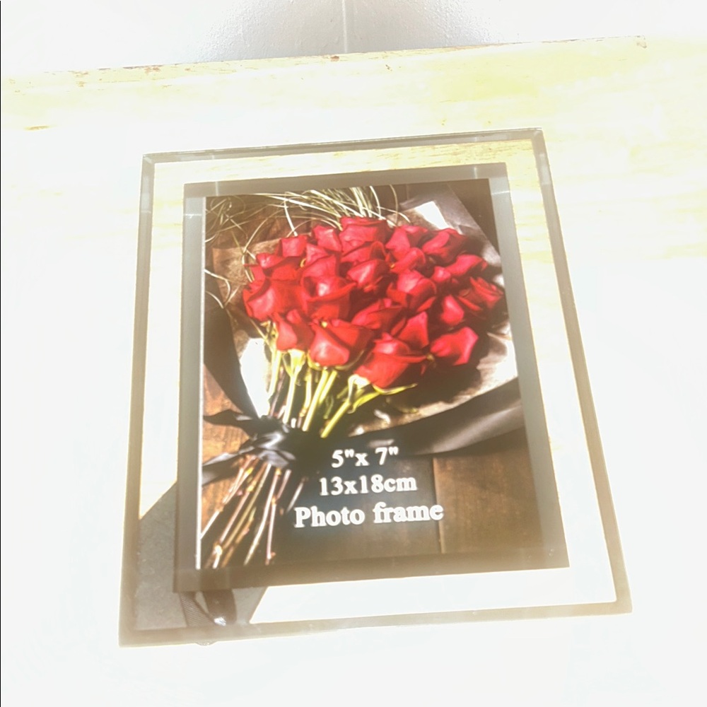 Elegant Silver Photo Frame